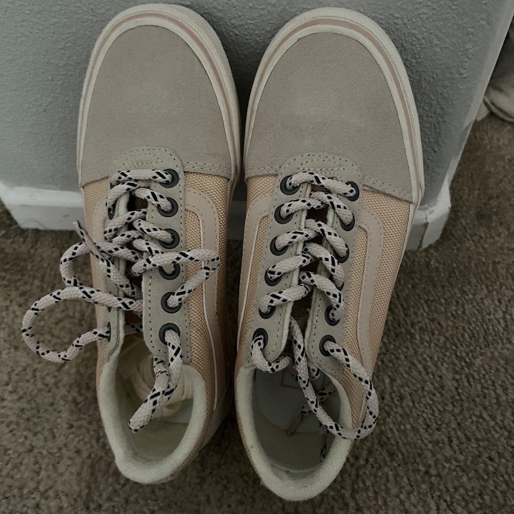 Vans shoes for women!